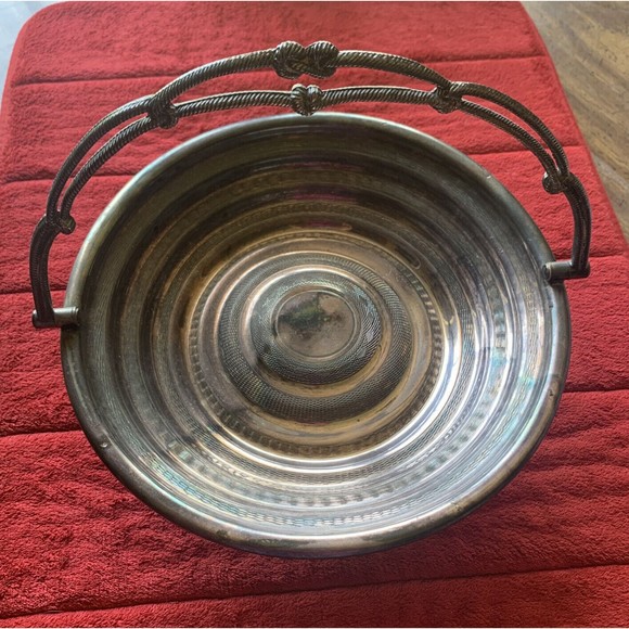 Meriden Britannia Other - Antique Bridal Brides Basket Meriden #1620 Victorian Era, Eternal Knot Handle